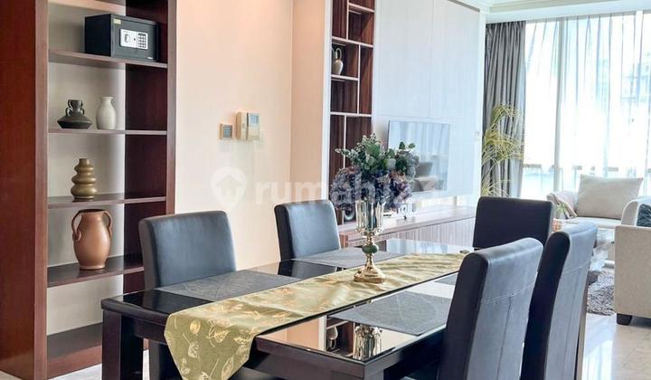 The Peak Sudirman Apartment 3 Bedroom 2