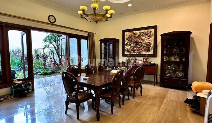 Rumah 2 Lantai Di Selong Kebayoran Baru 2