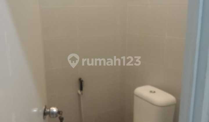 One-Story House in Graha Amerta, Kebomas, Gresik One-Story House in Graha Amerta, Kebomas, Gresik