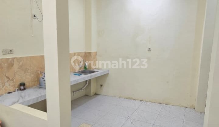  Rumah 1,5 Lantai Grand Bunder Regency Kebomas Gresik 2