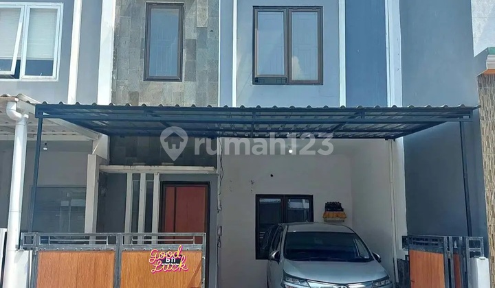Rumah Di Ubung Komplek Perumahan Dekat Sekolah Taman Rama 1
