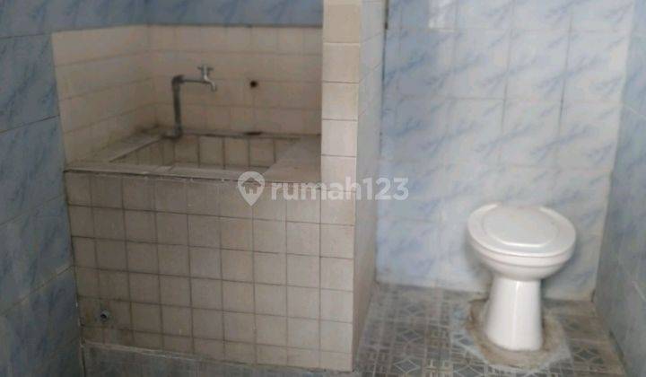 Rumah Kontrakan Bagus Pinggir Jalan Cocok Untuk Kantor 2