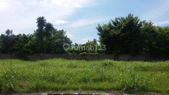 Land in Teras Ayung Gatot Subroto Timur, Denpasar 730 m² 2