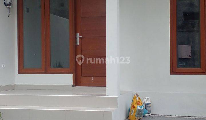 Rumah Kontrakan 2 Lantai Sertifikat Hak Milik di Buluh indah, Denpasar 2