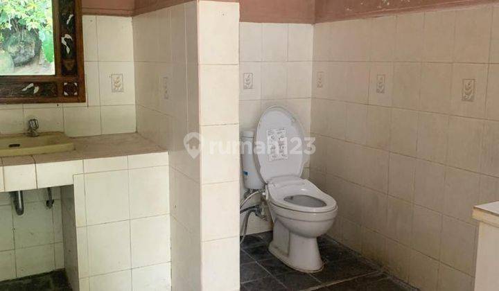 Rumah di Wijaya kusuma SHM untuk kantor 2