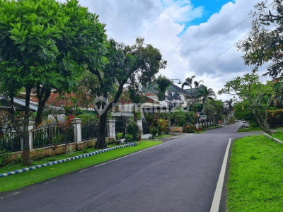 Rumah 2 Lantai Bagus SHM di Jl Bunga Tanjung Lowokwaru, Malang 2