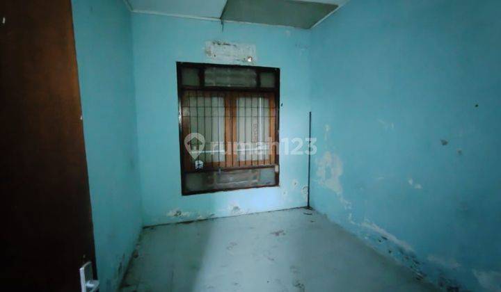 Cheap house on Jl Tunjung Sari Gatsu Barat SHM 2