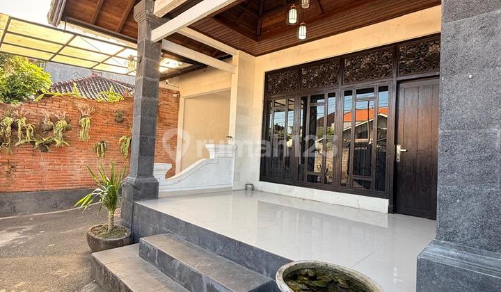 Semi-Detached House in Gasu Denpasar Suitable for Offices and Residences Semi-Detached House in Gasu Denpasar Suitable for Offices and Residences