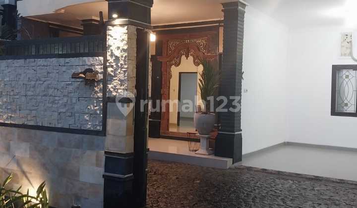 House in West Denpasar Semi Furnished Near West Teuku Umar