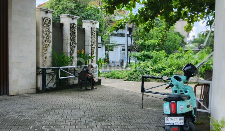 Rumah Jual 2 Lantai Taman Sari Kerobokan Rumah Jual 2 Lantai Taman Sari Kerobokan