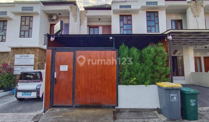 Rumah Jual 2 Lantai Taman Sari Kerobokan 1