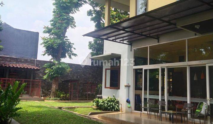 RUMAH VILLA BERGAYA MODERN SANGAT NYAMAN BEBAS BANJIR LINGKUNGAN HIJAU CIMANGGIS DEPOK 1