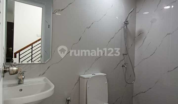 The Icon BSD House Renovated Well Ready to Live Smart Door Lock