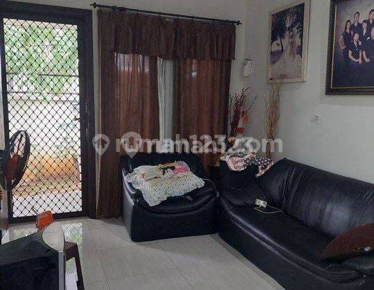 Rumah Besar Siap Huni Bisa Untuk Kantor Dijual di Duri Kepa, Jakarta Barat  2