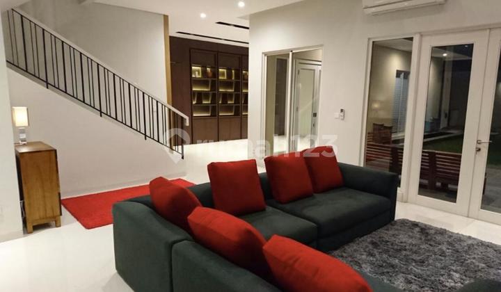 Disewa Rumah Mewah Alam Sutera Renata Private Pool 2