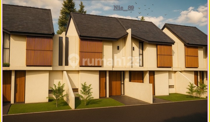 New 2-Storey House Near Uii Kaliurang Inside the Complex