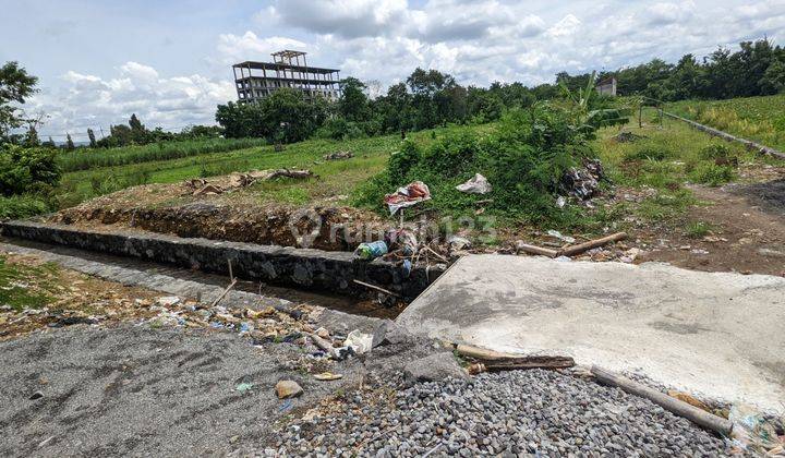 Tanah Hook Dijual Siap Bangun Dekat Jogja City Mall