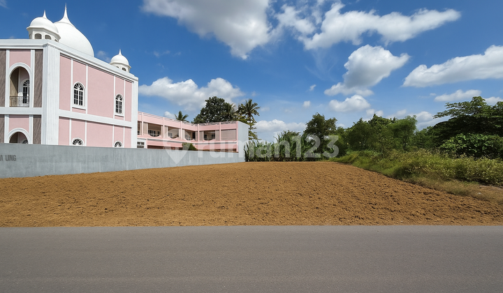 Depok Sleman near Maguwoharjo Stadium, 4 million, asphalt edge.