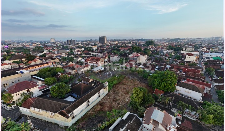 Pogung land near UGM for quick sale, suitable for exclusive boarding house. Pogung land near UGM for quick sale, suitable for exclusive boarding house.