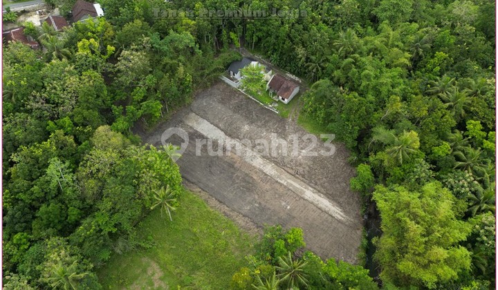 rumah belakang UMY rumah 300 Jt-an dalam kompleks bisa tempo