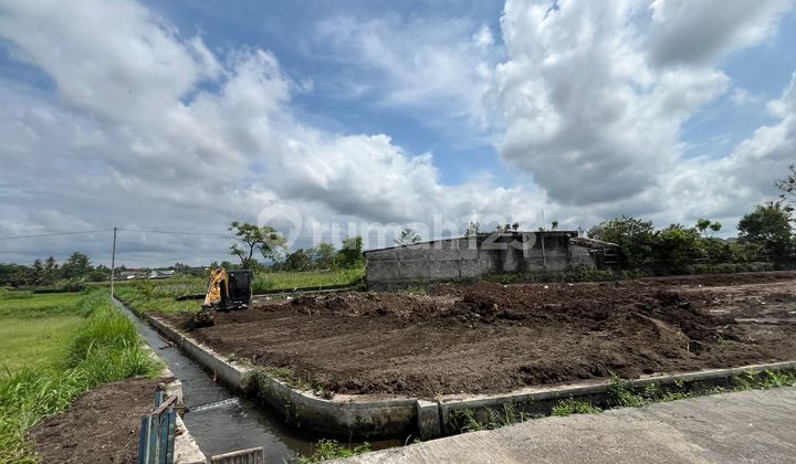 Villa Plot and Boarding House near UII Integrated, Suitable for Investment Villa Plot and Boarding House near UII Integrated, Suitable for Investment