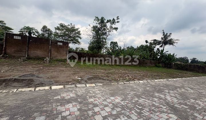 Siap Bangun Rumah Dekat di Jl Kaliurang KM 9 Dalam Cluster