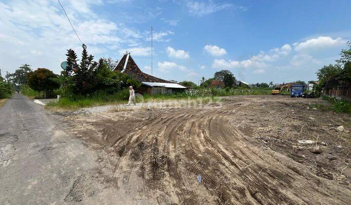 Tanah dekat UGM ,sisa 2 unit di utara Jl Damai Kaliurang km 8 1