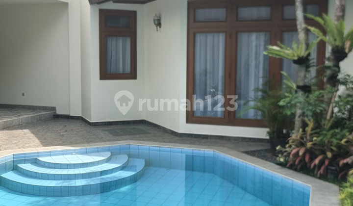 Rumah di Pondok Indah Dekat Jis, Lokasi Premium 1