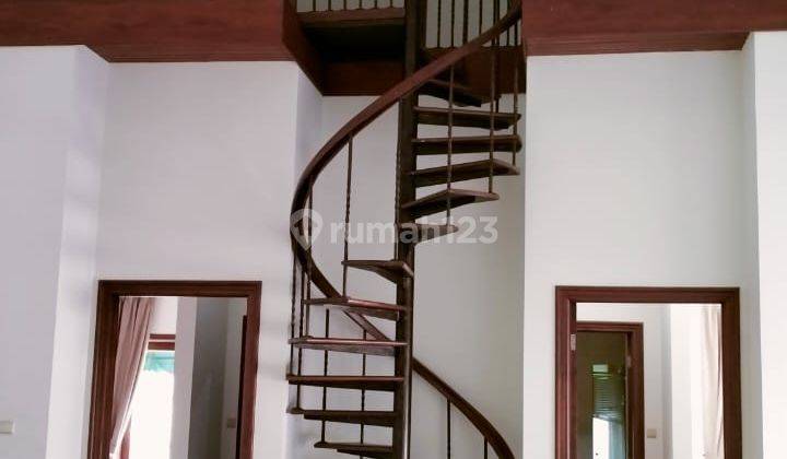 Cozy Spacious House in Pondok Indah Close to JIS