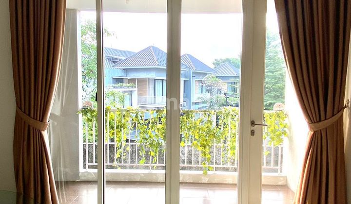 Rumah disewa di Kebayoran Residence, Bintaro
    