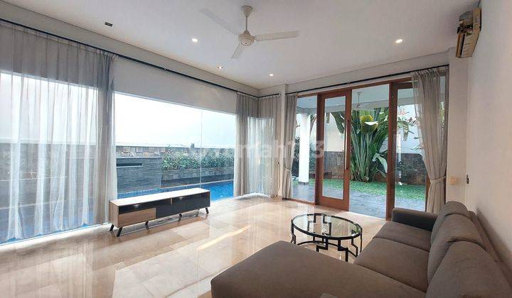 Modern minimalist residential complex, luxurious and comfortable, located in Kemang 1