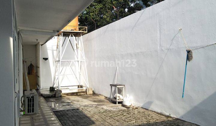 Rumah disewa di Cipete bisa untuk kantor 2