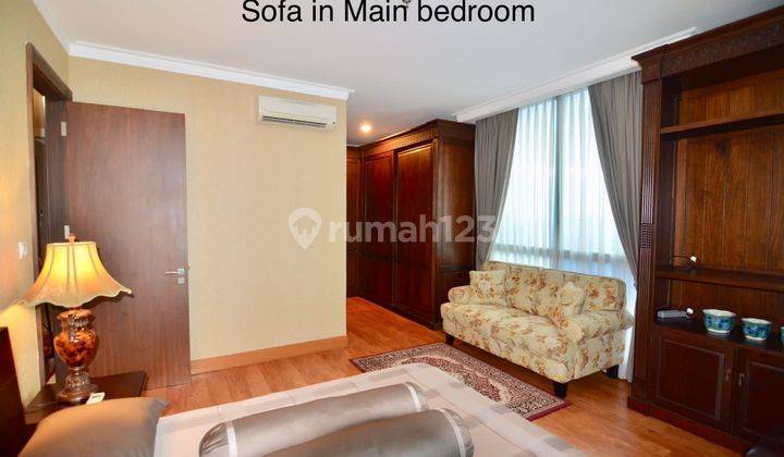 For sale apartemen ini Residence 8 1