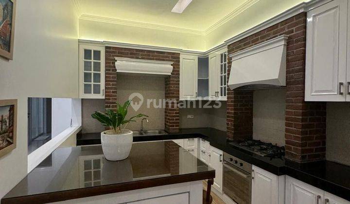 For Rent Furnished Luxury Tropical House in Kemang 1