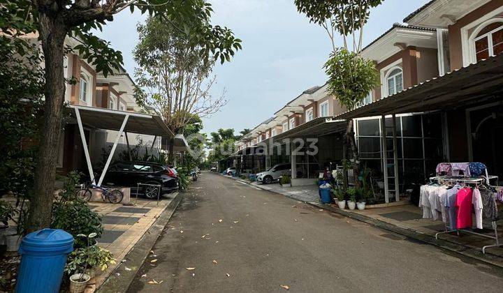 Rumah dijual Dalam 
cluster Trimezia
Gading Serpong 2