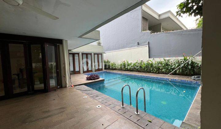 Rumah Sewa Di Area Kuningan 1