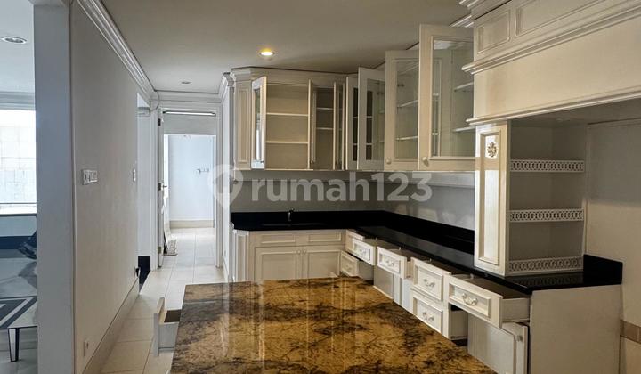 Cozy House For Rent At Senopati 2