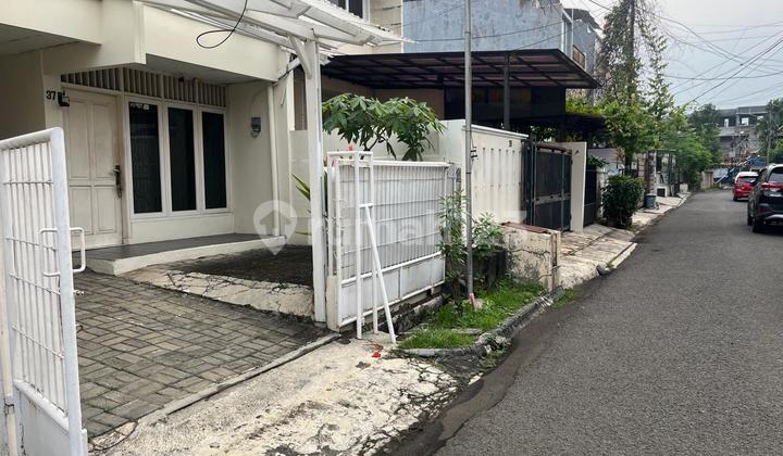 Affordable House in Pondok Indah Behind Pim 2