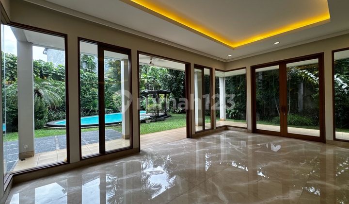 Small Resort In A Compound, Big Garden With Swimming Pool in Cilandak