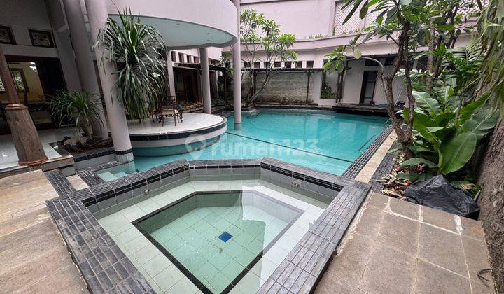 Classic Style House Di Pondok Indah Close To Jis 2