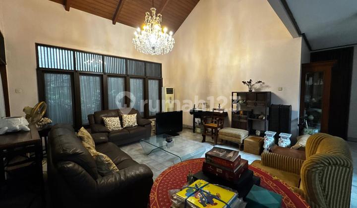 Rumah di Gandaria, Lokasi Strategis, Jalan Kaki ke Gancit, Dekat ke Sudirman