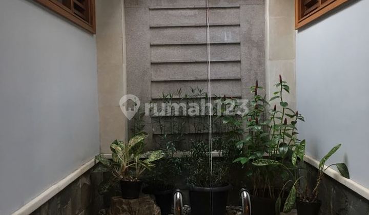 Dijual Furnished Luxury House Di Pondok Indah 2