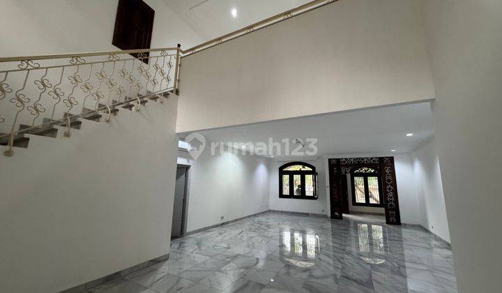 Rumah Disewakan Di Kebayoran Baru Bisa Untuk Kantor 1