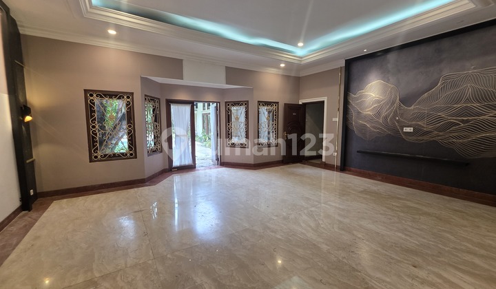 Area Premium Dekat SCBD Cocok untuk Kantor maupun Hunian, tanah luas, ada pool 2