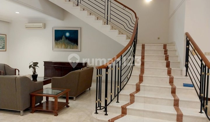 Rumah Sewa Pondok Indah-Dekat Sekolah Bakti Mulya, Bagus, Semi Furnished, Siap Huni 2