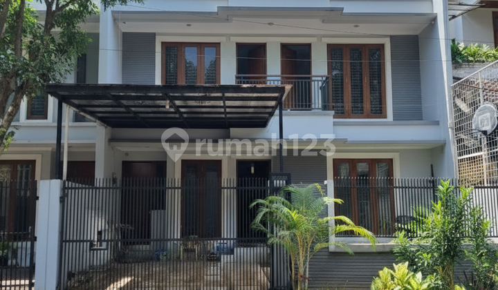Turun Harga, Rumah 2 Lantai Dekat Kartika Utama, Mal Pim 2, Akses Mudah ke Tol