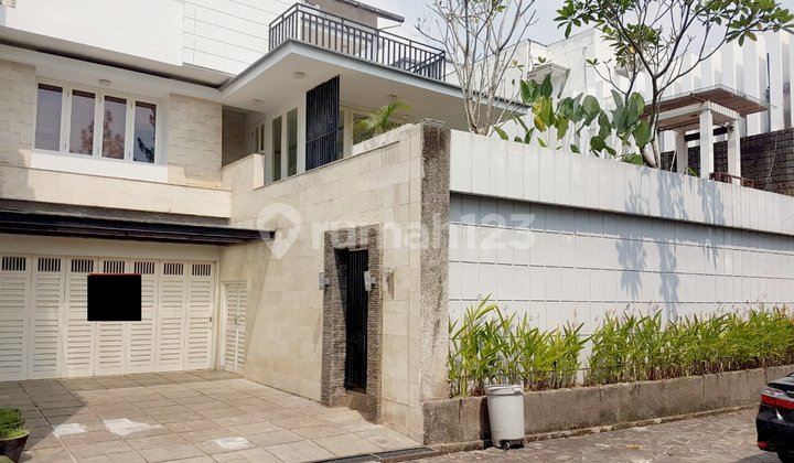 For Sale Ready-to-Occupy House in Lebak Bulus - Near Lebak Bulus MRT Station, 3 Floors For Sale Ready-to-Occupy House in Lebak Bulus - Near Lebak Bulus MRT Station, 3 Floors