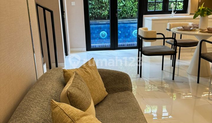 Luxurious 3-Story Townhouse in Pesanggrahan – Premium Location, Move-In Ready 2