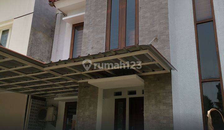 For Sale Rumah Bintaro With Modern Mediterania Design 1