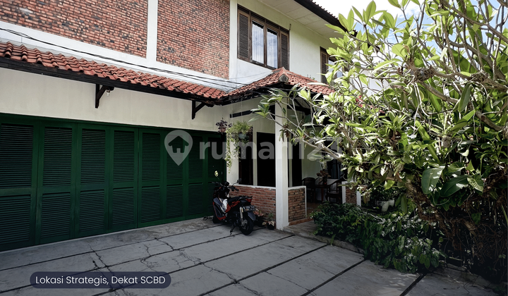 For Sale Rumah Senopati, Lokasi Strategis, Di Lingkungan Asri
